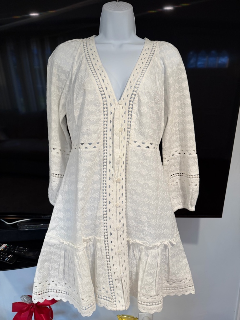 Veronica Beard DAEJA White Eyelet V-Neck Mini Dress⭐️ - Picture 14 of 16